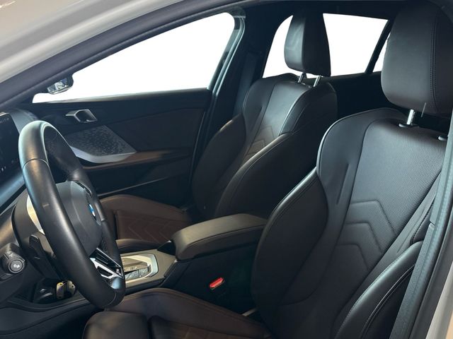 BMW Serie 1 120d color Blanco. Año 2024. 120KW(163CV). Diésel. En concesionario Pruna Motor, S.L de Barcelona