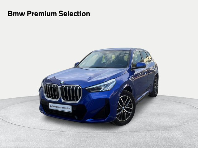 BMW X1 sDrive18d color Azul. Año 2023. 110KW(150CV). Diésel. En concesionario Ilbira Motor | Granada de Granada