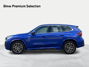 Fotos de BMW X1 sDrive18d color Azul. Año 2023. 110KW(150CV). Diésel. En concesionario Ilbira Motor | Granada de Granada