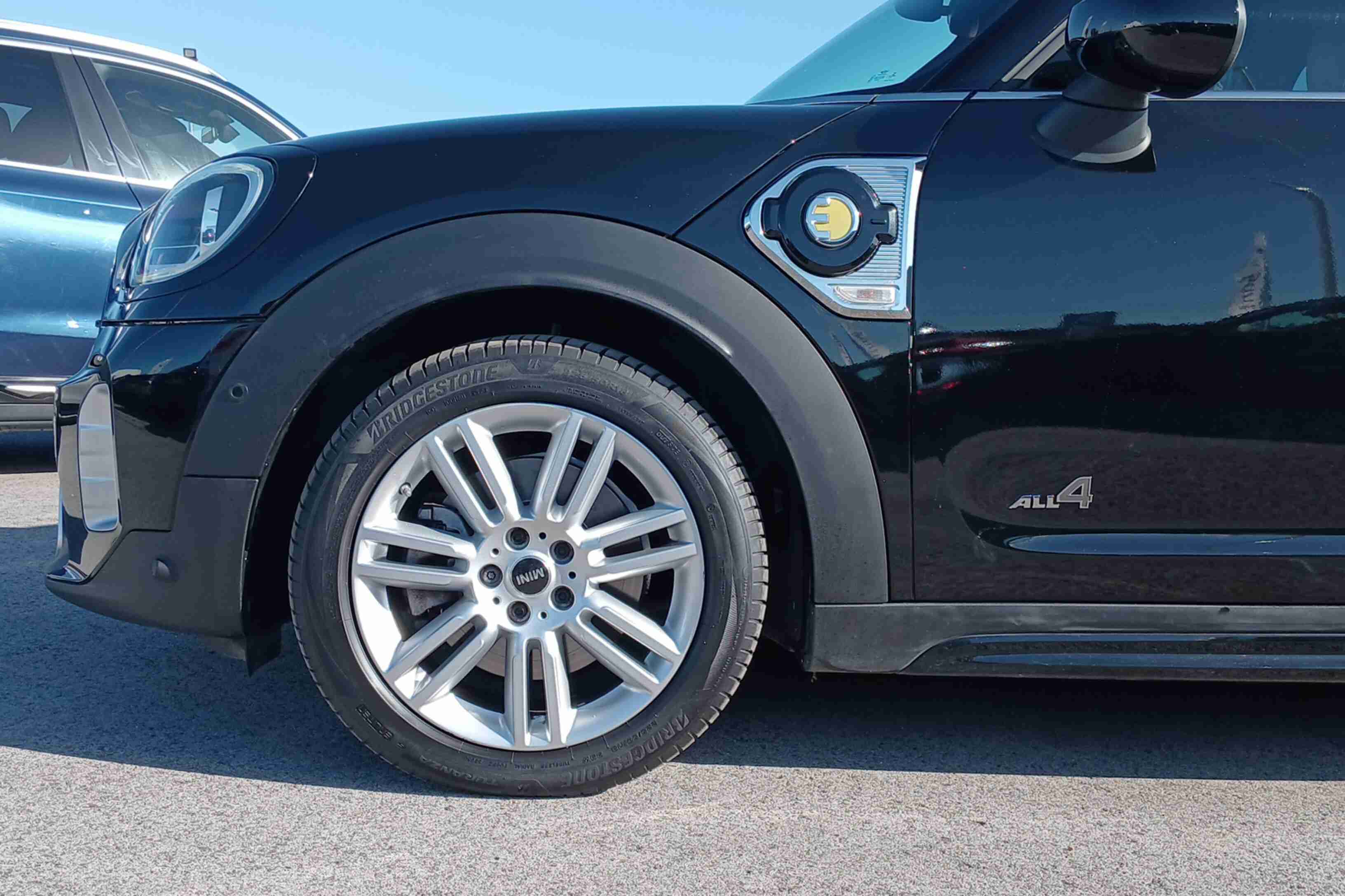 fotoG 5 del MINI MINI Countryman Cooper S E ALL4 162 kW (220 CV) 220cv Elétrico / Gasolina Híbrido de 2021 em Oeiras