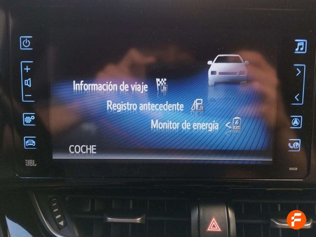 Foto 13 Toyota C-HR 1.8 125H Active 90 kW (122 CV)