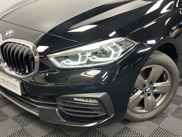 BMW Serie 1 118d color Negro. Año 2021. 110KW(150CV). Diésel. En concesionario Maberauto de Castellón
