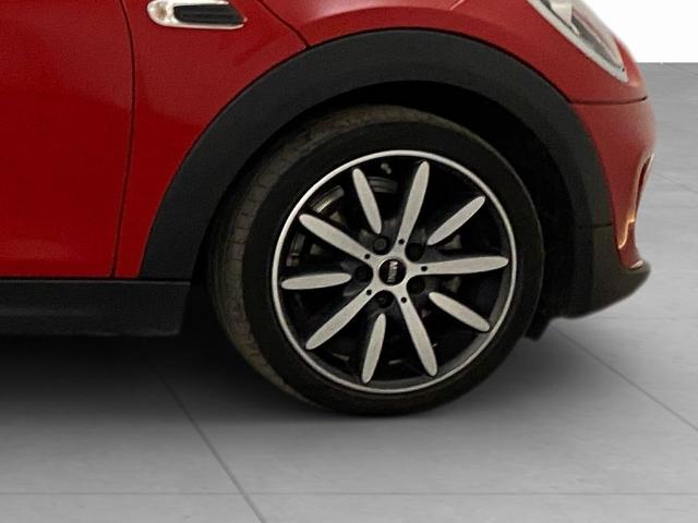 MINI MINI 5 Puertas Cooper 100 kW (136 CV)