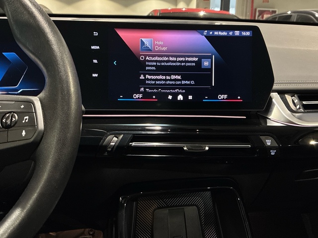 BMW X1 xDrive20d color Verde. Año 2024. 120KW(163CV). Diésel. En concesionario BMW Marcos Automoción de Valencia