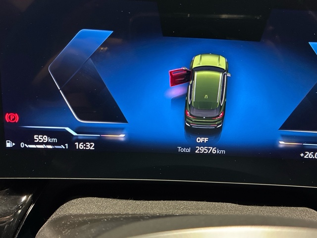 BMW X1 xDrive20d color Verde. Año 2024. 120KW(163CV). Diésel. En concesionario BMW Marcos Automoción de Valencia