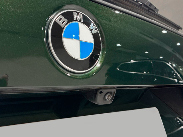 BMW X1 xDrive20d color Verde. Año 2024. 120KW(163CV). Diésel. En concesionario BMW Marcos Automoción de Valencia