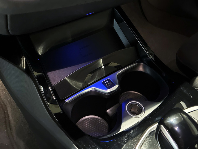 BMW Serie 1 118d color Gris. Año 2024. 110KW(150CV). Diésel. En concesionario BMW Marcos Automoción de Valencia