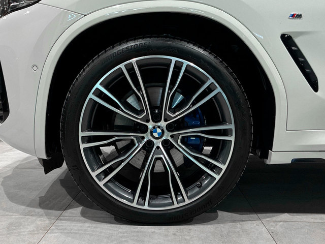 BMW X4 xDrive20d color Blanco. Año 2024. 140KW(190CV). Diésel. En concesionario BMW Marcos Automoción de Valencia