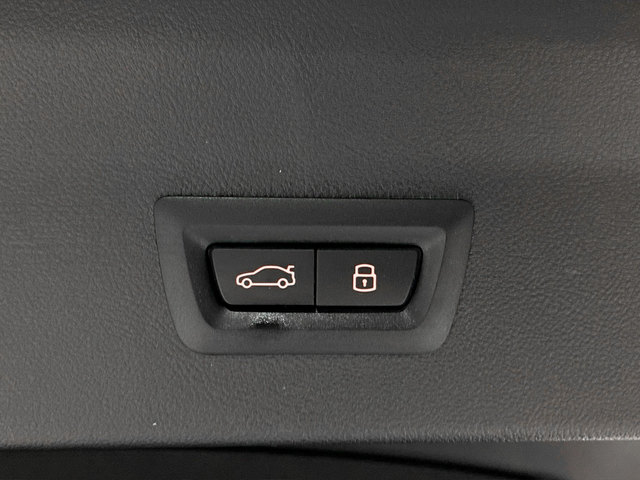 BMW X4 xDrive20d color Blanco. Año 2024. 140KW(190CV). Diésel. En concesionario BMW Marcos Automoción de Valencia