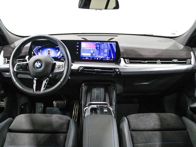 BMW X2 sDrive18d color Blanco. Año 2025. 110KW(150CV). Diésel. En concesionario Barcelona Premium -- GRAN VIA de Barcelona