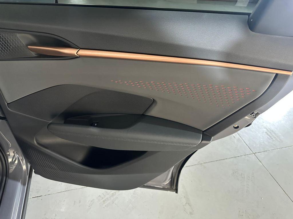 2.0 TSI VZ DSG 4 Drive 195 kW (265 CV)