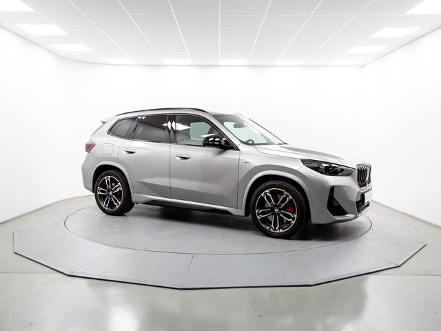 BMW X1 xDrive20d color Gris Plata. Año 2024. 120KW(163CV). Diésel. En concesionario Móvil Begar Alicante de Alicante