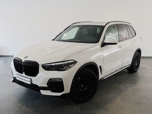 Fotos de BMW X5 xDrive30d color Blanco. Año 2019. 195KW(265CV). Diésel. En concesionario Autogal de Ourense