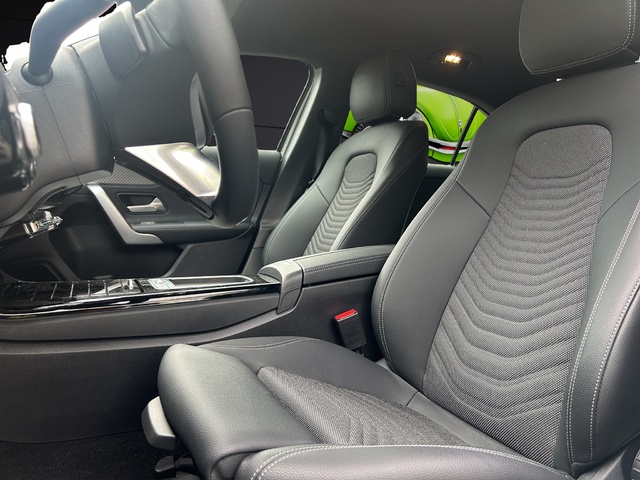 Mercedes-Benz Clase A 200 120 kW (163 CV)