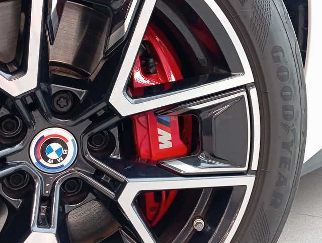 BMW Serie 4 420d Gran Coupe color Blanco. Año 2023. 140KW(190CV). Diésel. En concesionario Augusta Aragon S.A. de Zaragoza