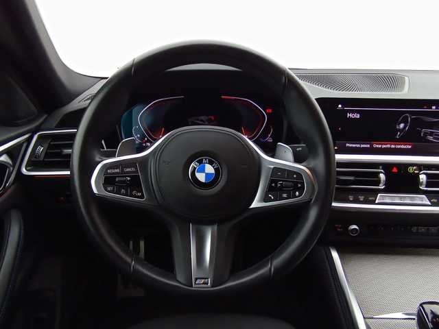 BMW Serie 4 420d Gran Coupe color Blanco. Año 2023. 140KW(190CV). Diésel. En concesionario Augusta Aragon S.A. de Zaragoza