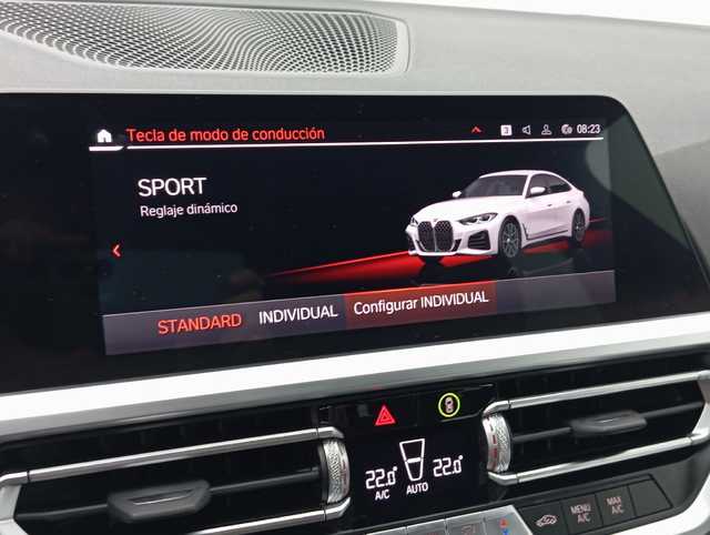 BMW Serie 4 420d Gran Coupe color Blanco. Año 2023. 140KW(190CV). Diésel. En concesionario Augusta Aragon S.A. de Zaragoza