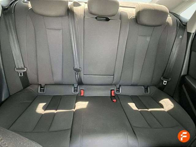 Foto 29 Audi A4 S line 35 TFSI 110 kW (150 CV) S tronic