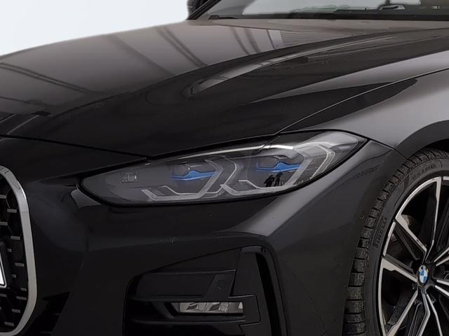 BMW Serie 4 420d Cabrio color Negro. Año 2024. 140KW(190CV). Híbrido Electro/Diesel. En concesionario Automotor Premium Marbella - Málaga de Málaga