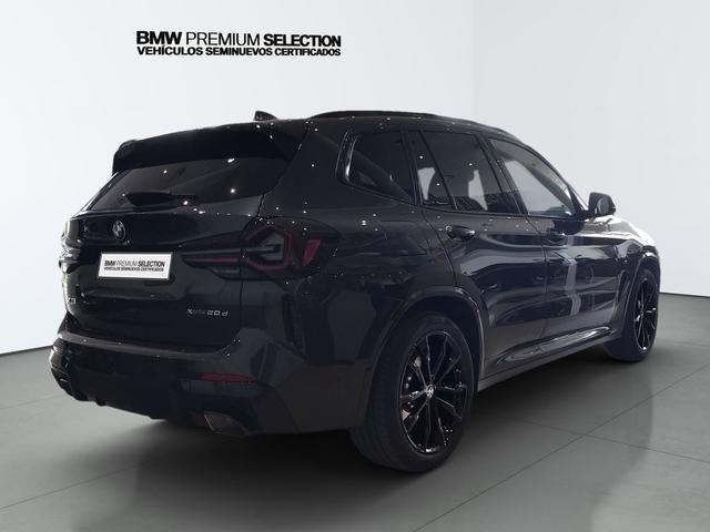 BMW X3 xDrive20d color Gris oscuro. Año 2024. 140KW(190CV). Híbrido Electro/Diesel. En concesionario Automotor Premium Velázquez - Málaga de Málaga