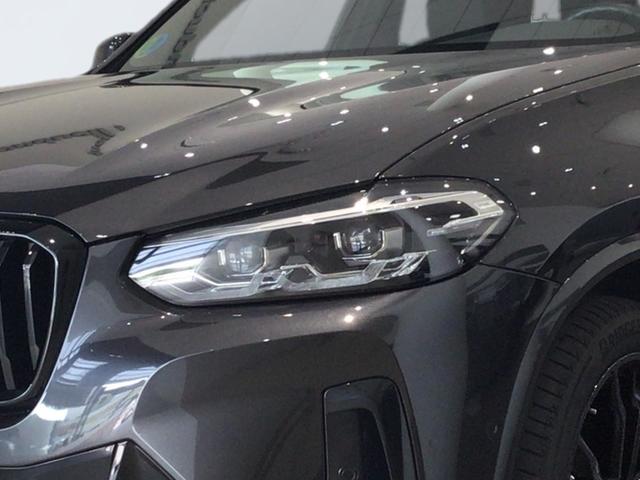 BMW X3 xDrive20d color Gris oscuro. Año 2024. 140KW(190CV). Híbrido Electro/Diesel. En concesionario Automotor Premium Velázquez - Málaga de Málaga