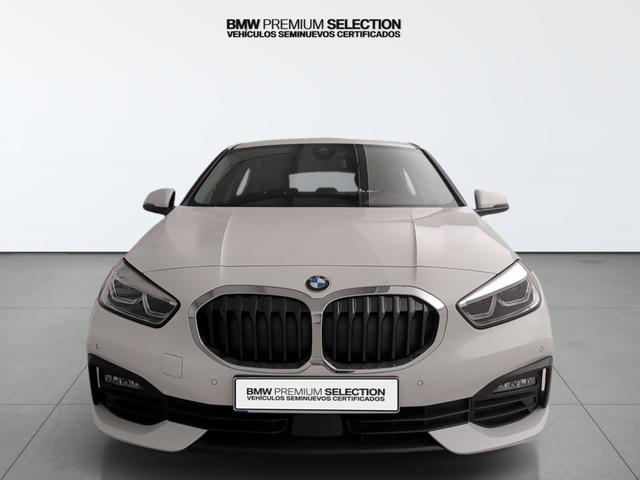 BMW Serie 1 118i color Blanco. Año 2024. 103KW(140CV). Gasolina. En concesionario Automotor Premium Viso - Málaga de Málaga