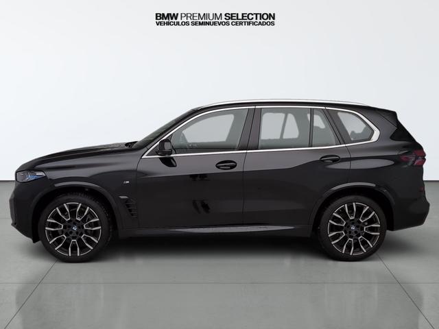 BMW X5 xDrive40d color Negro. Año 2024. 259KW(352CV). Diésel. En concesionario Automotor Premium Viso - Málaga de Málaga