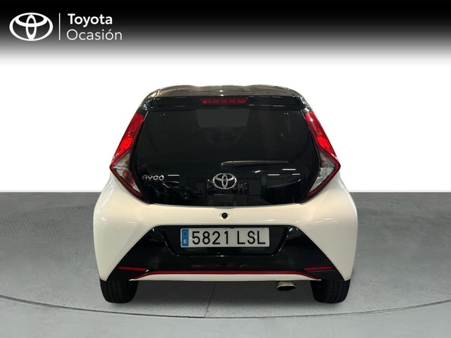 Toyota Aygo 70 x-sport 53 kW (72 CV)