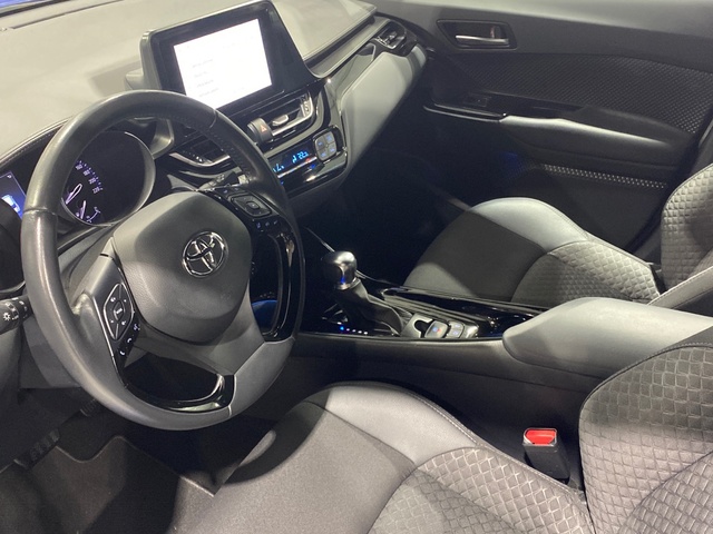 Toyota C-HR 1.8 125H Advance 90 kW (122 CV)