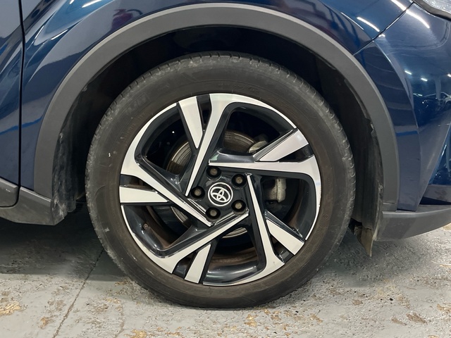 Toyota C-HR 1.8 125H Advance 90 kW (122 CV)