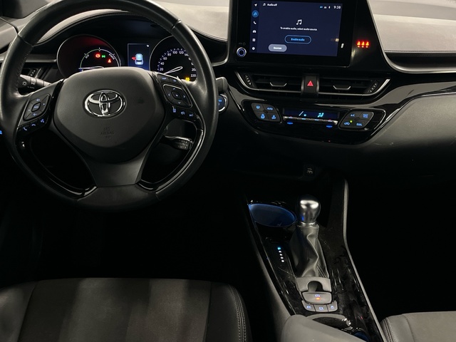 Toyota C-HR 1.8 125H Advance 90 kW (122 CV)