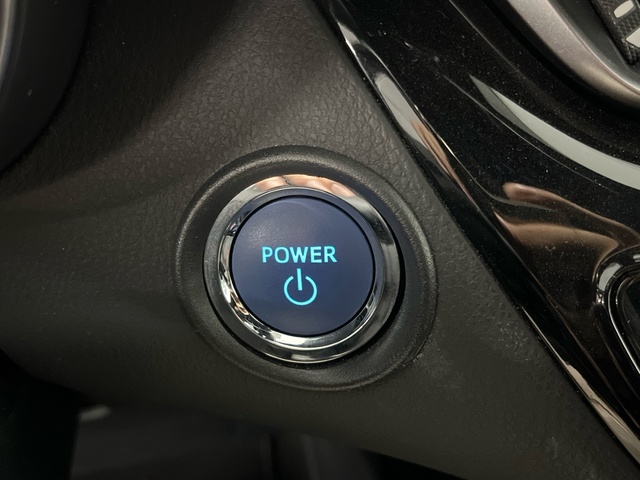 Toyota C-HR 1.8 125H Advance 90 kW (122 CV)