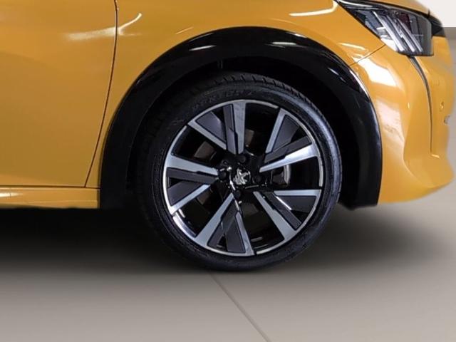 Peugeot 208 PureTech 130 GT Line EAT8 96 kW (130 CV)