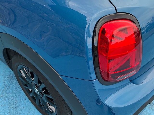 fotoG 12 del MINI MINI 5 Puertas Cooper 100 kW (136 CV) 136cv Gasolina del 2021 en Cantabria