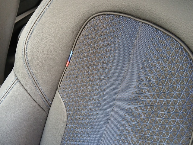 BMW Serie 1 118d color Negro. Año 2024. 110KW(150CV). Diésel. En concesionario GANDIA Automoviles Fersan, S.A. de Valencia