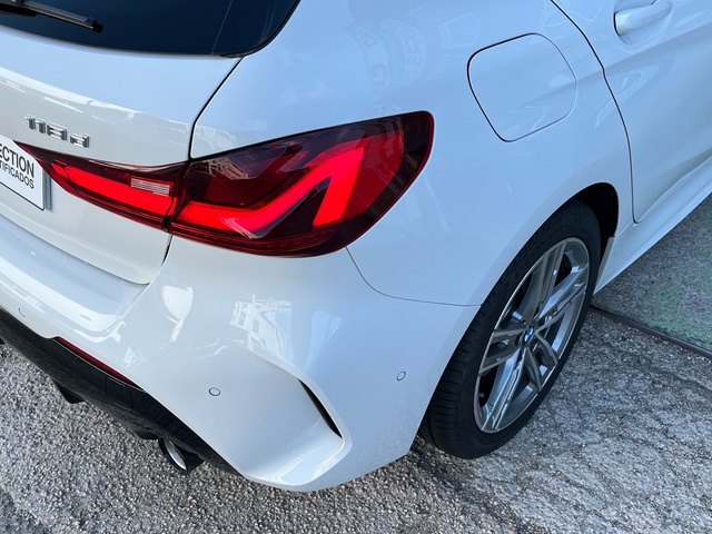 BMW Serie 1 118d color Blanco. Año 2024. 110KW(150CV). Diésel. En concesionario Celtamotor Pontevedra de Pontevedra