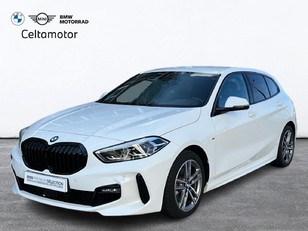 Fotos de BMW Serie 1 118d color Blanco. Año 2024. 110KW(150CV). Diésel. En concesionario Celtamotor Pontevedra de Pontevedra
