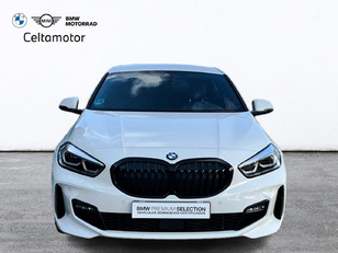 Fotos de BMW Serie 1 118d color Blanco. Año 2024. 110KW(150CV). Diésel. En concesionario Celtamotor Pontevedra de Pontevedra