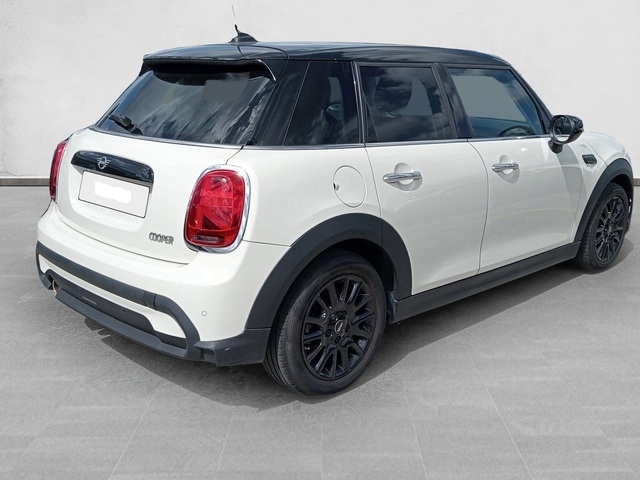 fotoG 3 del MINI MINI 5 Puertas Cooper 100 kW (136 CV) 136cv Gasolina del 2021 en Vizcaya