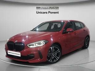 Fotos de BMW Serie 1 118d color Rojo. Año 2020. 110KW(150CV). Diésel. En concesionario Unicars Ponent de Lleida
