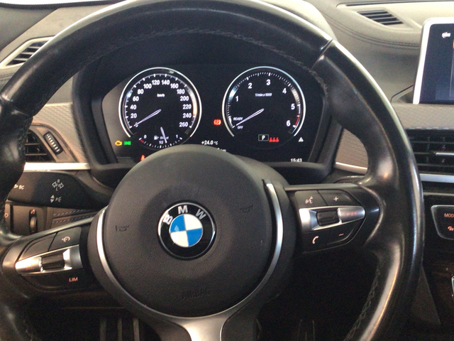 BMW X2 xDrive20d color Negro. Año 2021. 140KW(190CV). Diésel. En concesionario BYmyCAR Madrid - Alcalá de Madrid