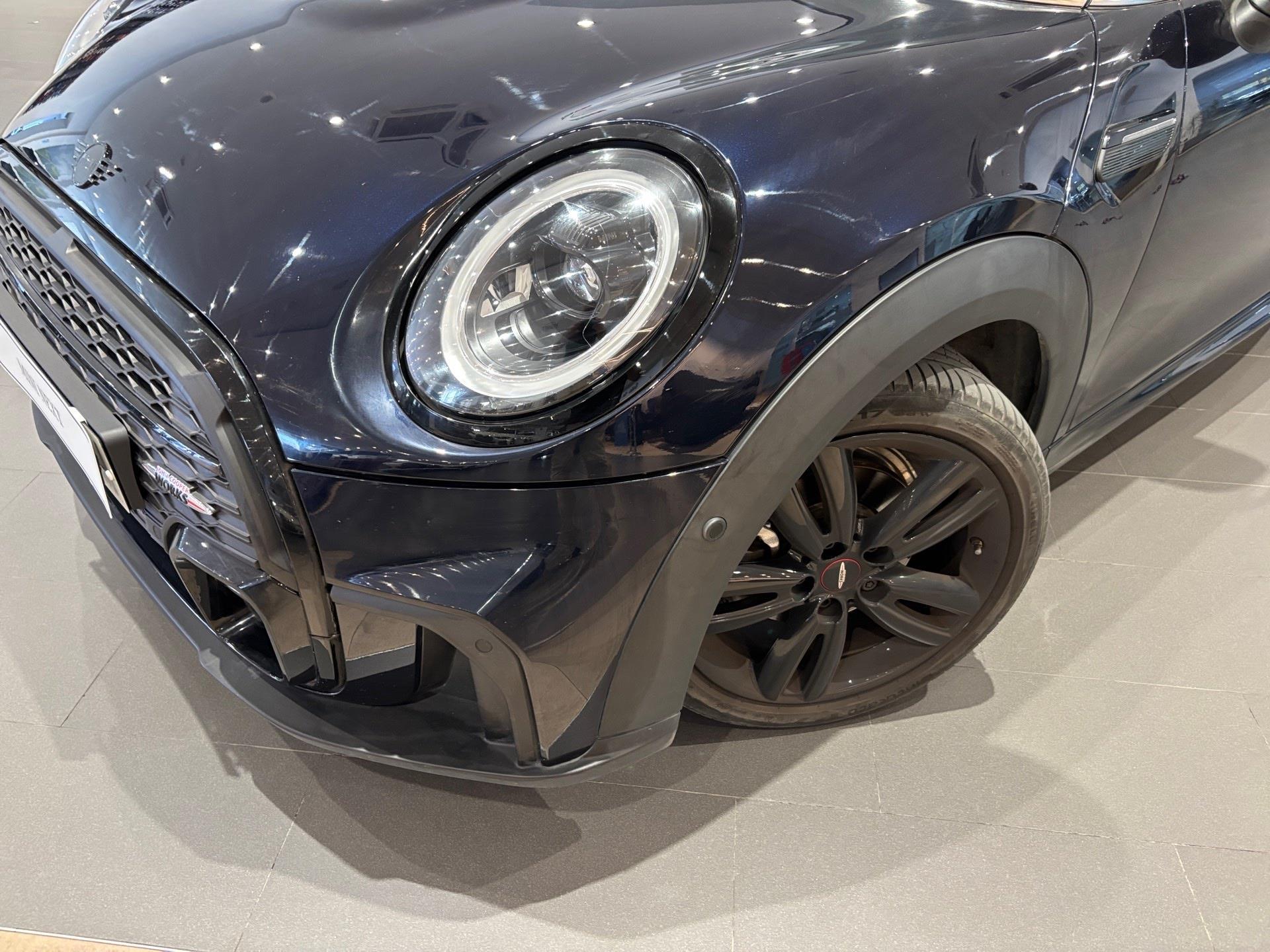 fotoG 5 del MINI MINI Cooper 100 kW (136 CV) 136cv Gasolina del 2021 en Almería