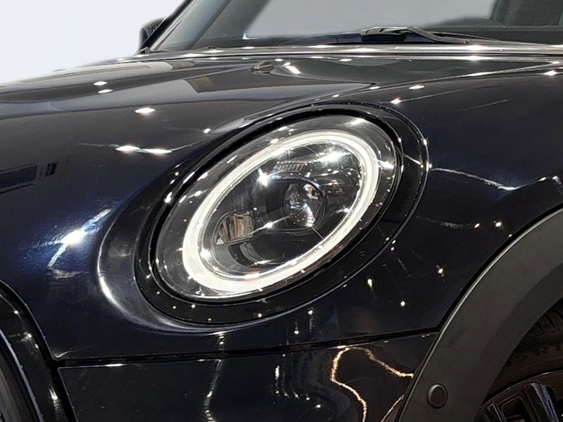 fotoG 12 del MINI MINI Cooper 100 kW (136 CV) 136cv Gasolina del 2021 en Almería