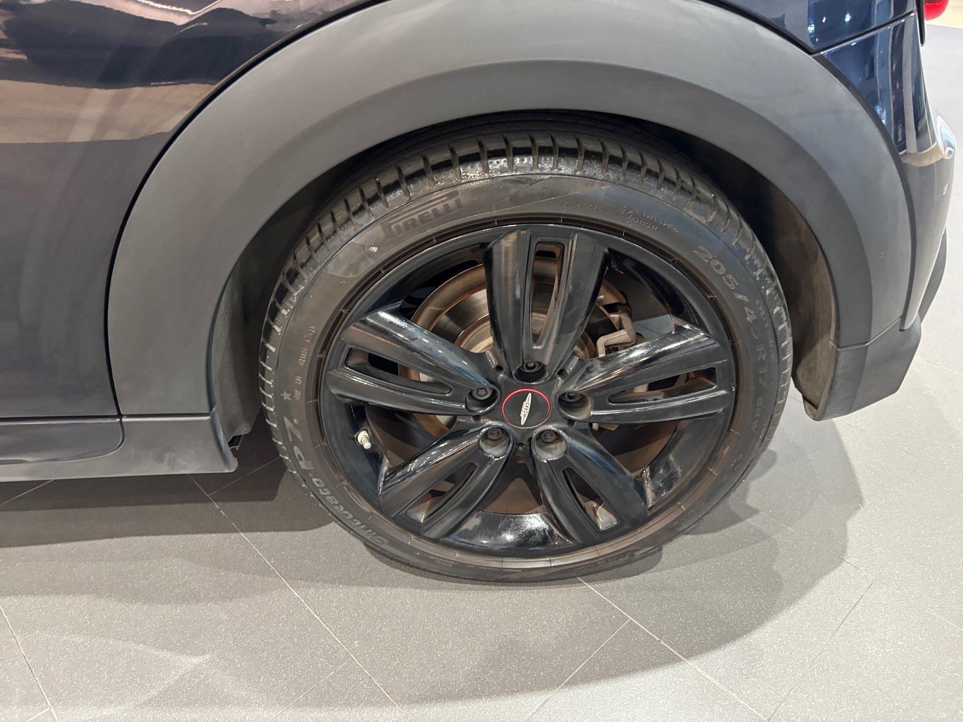 fotoG 24 del MINI MINI Cooper 100 kW (136 CV) 136cv Gasolina del 2021 en Almería