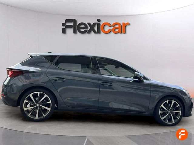 Foto 2 SEAT León 1.5 eTSI S&S FR DSG 110 kW (150 CV)