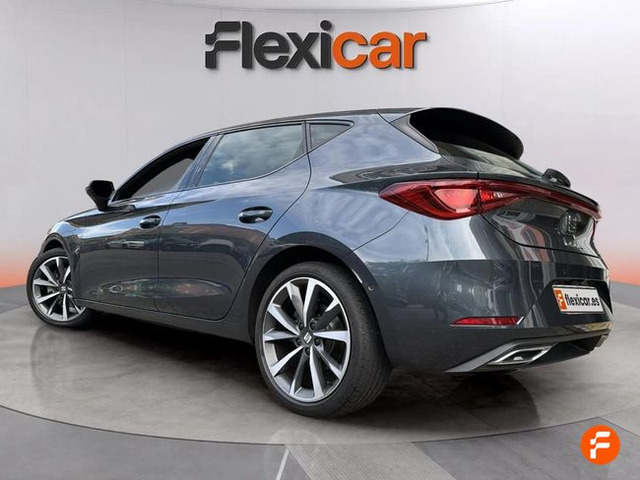 Foto 5 SEAT León 1.5 eTSI S&S FR DSG 110 kW (150 CV)