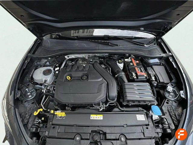 Foto 11 SEAT León 1.5 eTSI S&S FR DSG 110 kW (150 CV)