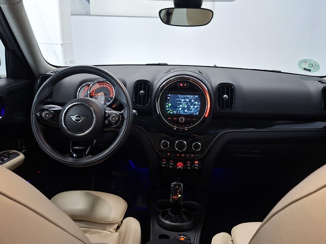 fotoG 6 del MINI MINI Countryman Cooper 100 kW (136 CV) 136cv Gasolina del 2020 en Valencia