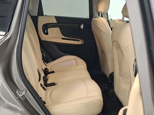 fotoG 15 del MINI MINI Countryman Cooper 100 kW (136 CV) 136cv Gasolina del 2020 en Valencia