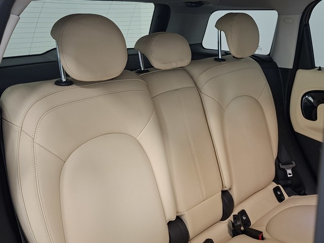 fotoG 16 del MINI MINI Countryman Cooper 100 kW (136 CV) 136cv Gasolina del 2020 en Valencia